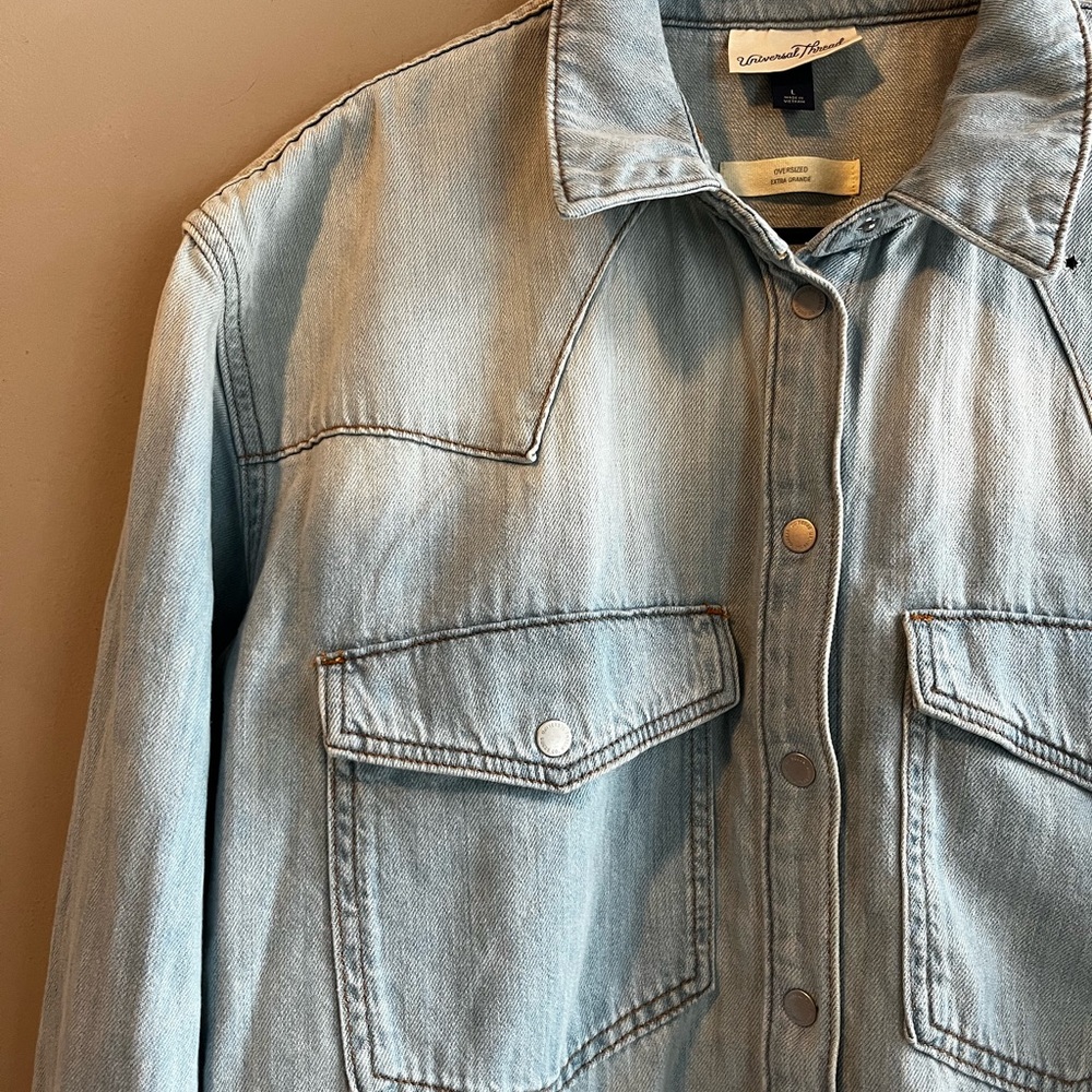 Universal Thread Light Blue Denim Shirt Celestial Western Stars Large - Picture 2 of 13